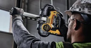DEWALT ATOMIC 20V MAX Brushless Cordless in action
